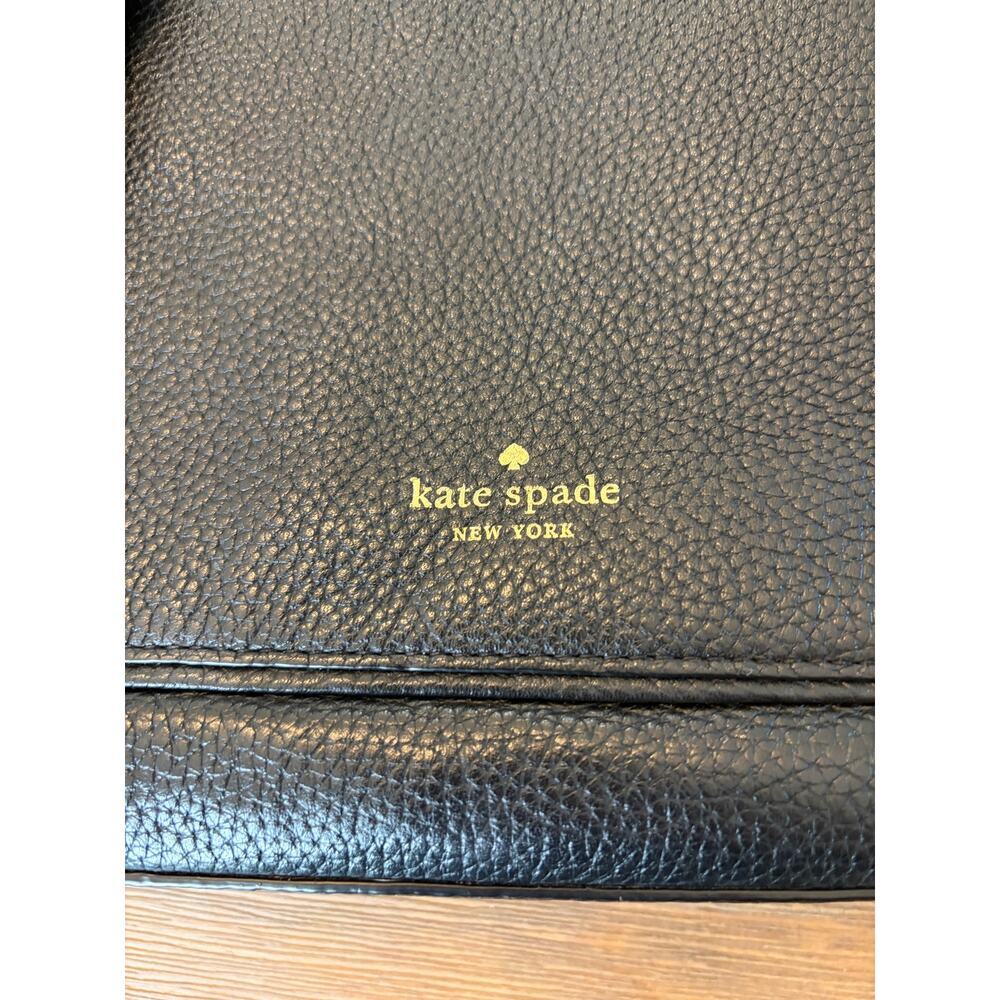 Kate Spade Black Pebbled Leather Crossbody Bag Gorilla Charm Tassel Purse - Picture 4 of 7